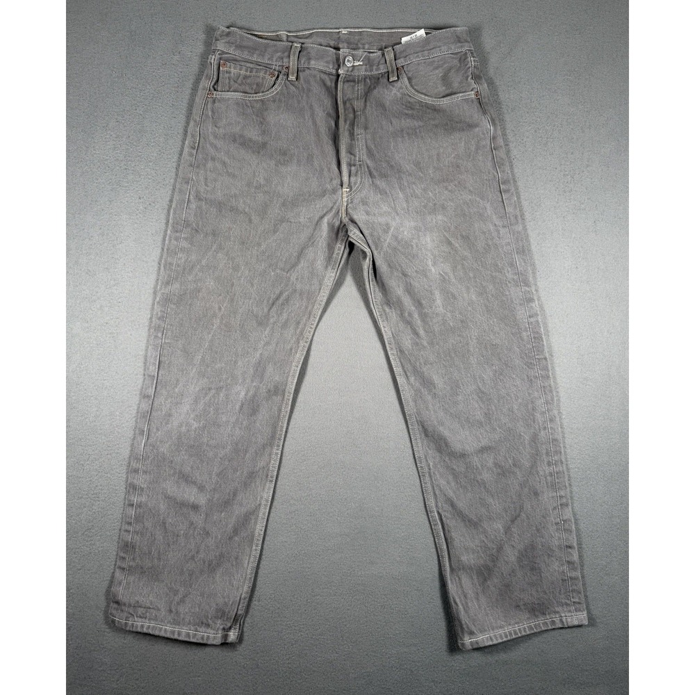 Levi's 501 Original Straight Leg Jeans Men's Size 36x30 Gray Wash Denim